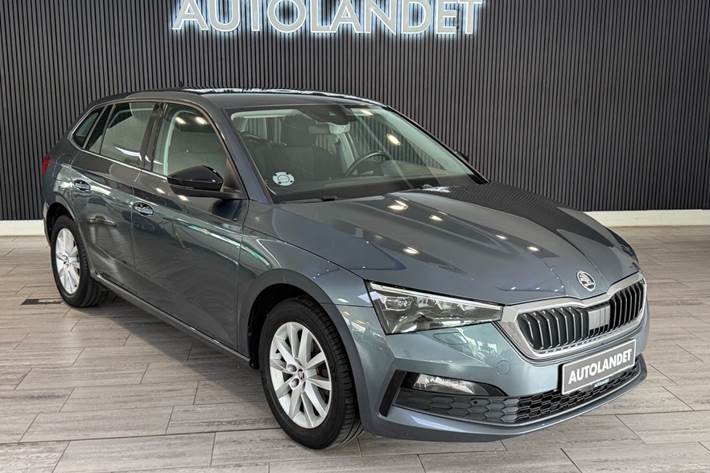 Grå Skoda Scala fra 2020