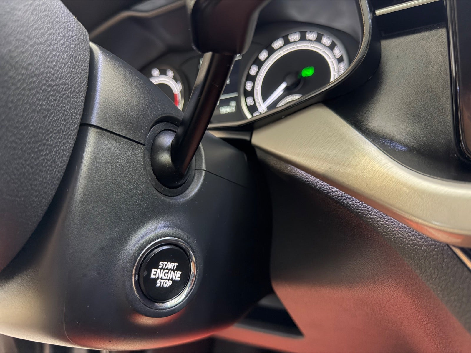 Grå Skoda Scala fra 2020