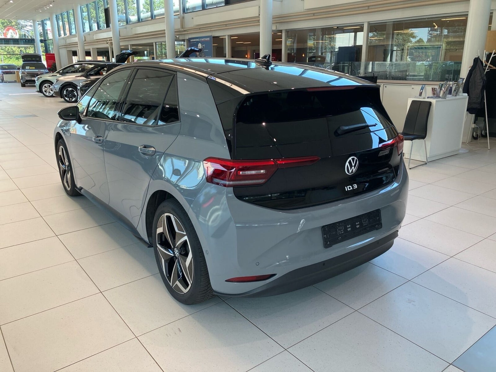 Grå VW ID.3 fra 2023