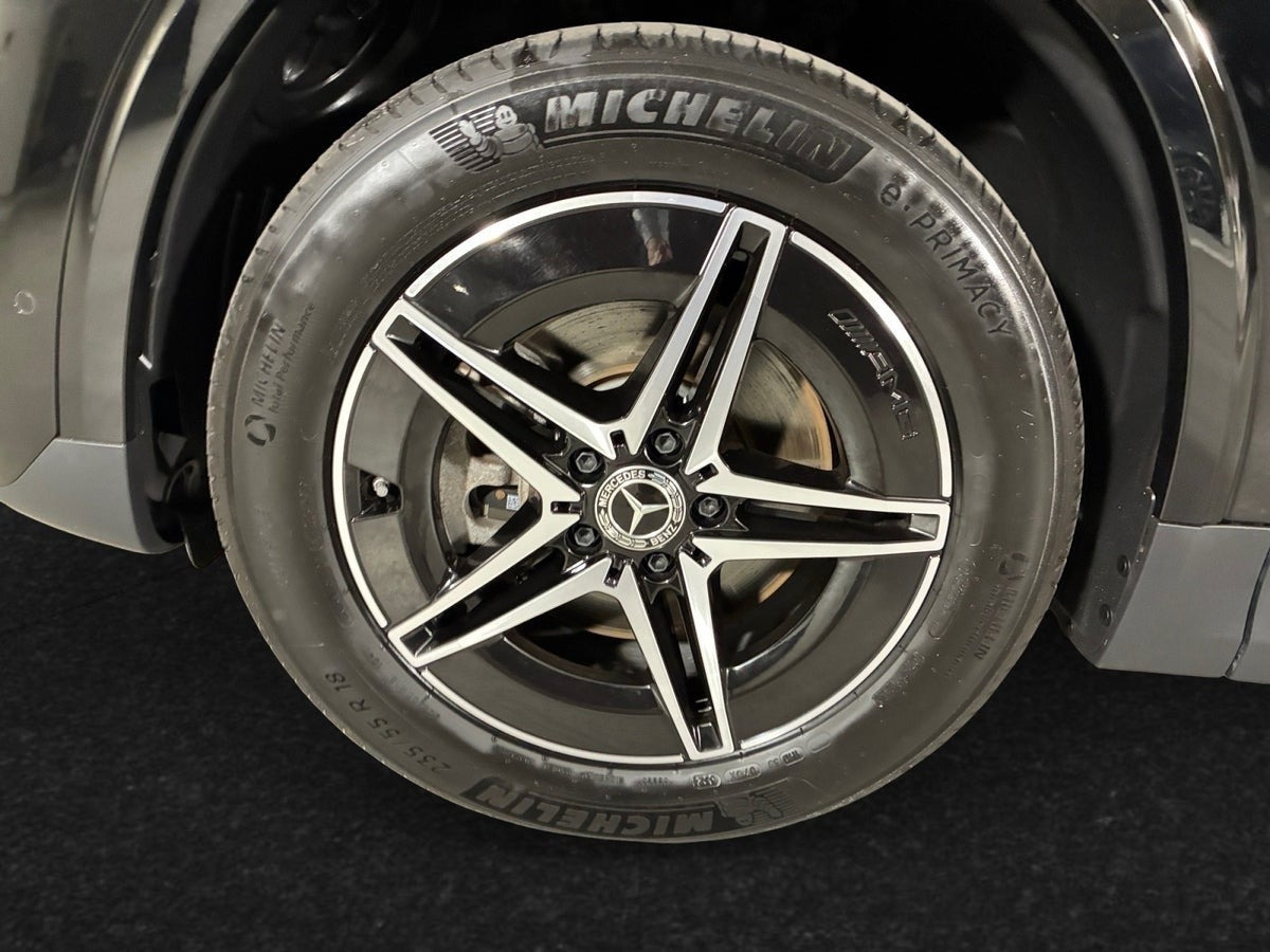 Sort Mercedes EQA250+ fra 2025