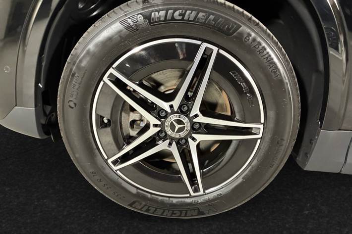 Sort Mercedes EQA250+ fra 2025