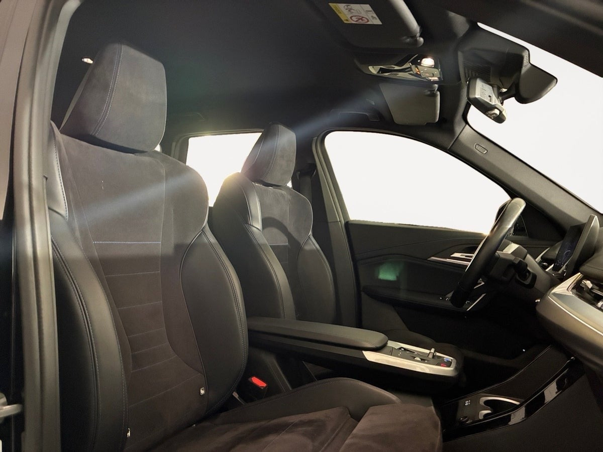 Sort BMW iX1 fra 2024