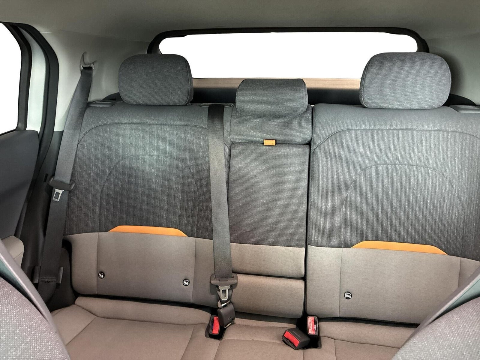 Orange Kia EV3 fra 2024