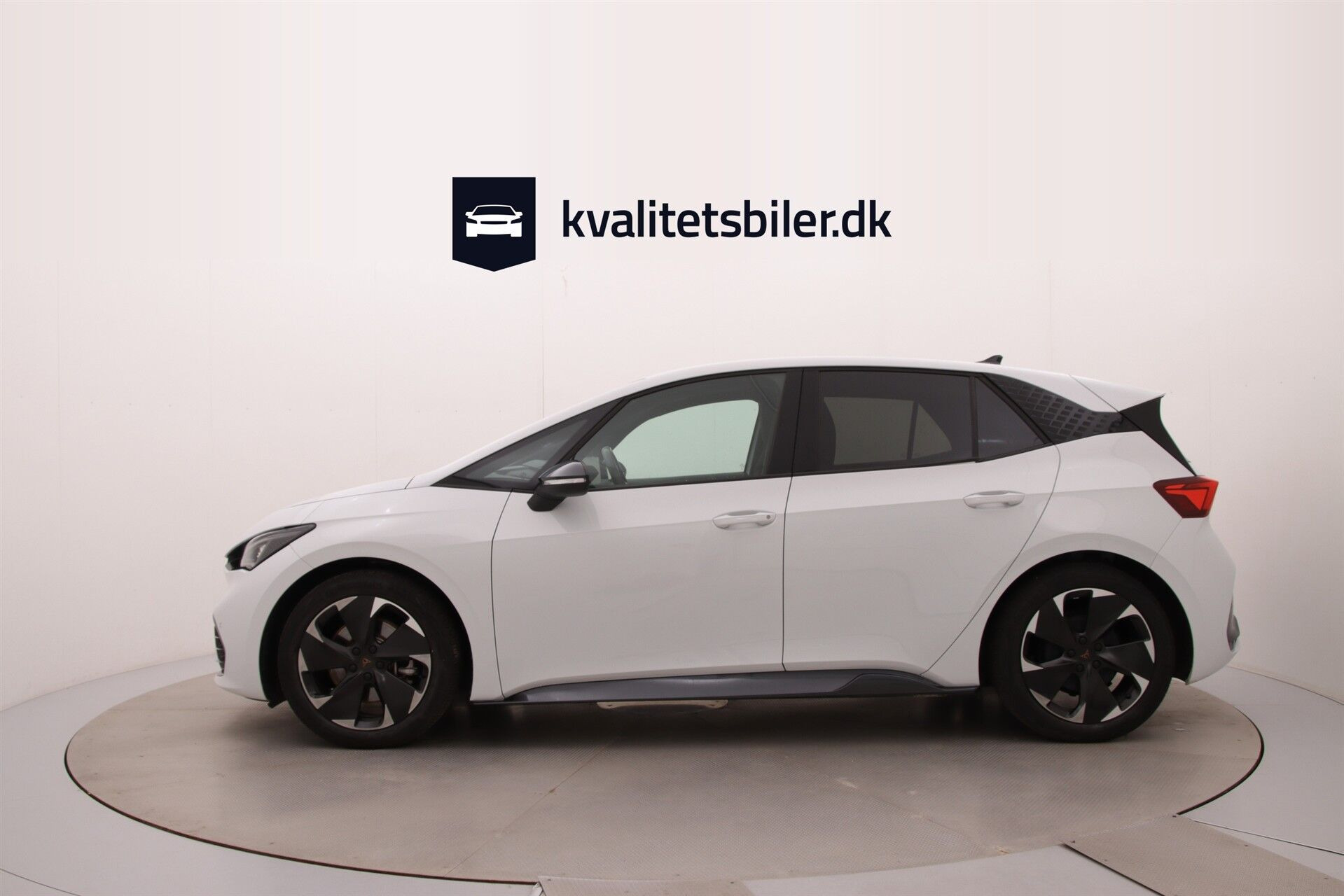 Hvid Cupra Born fra 2024