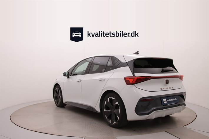 Hvid Cupra Born fra 2024