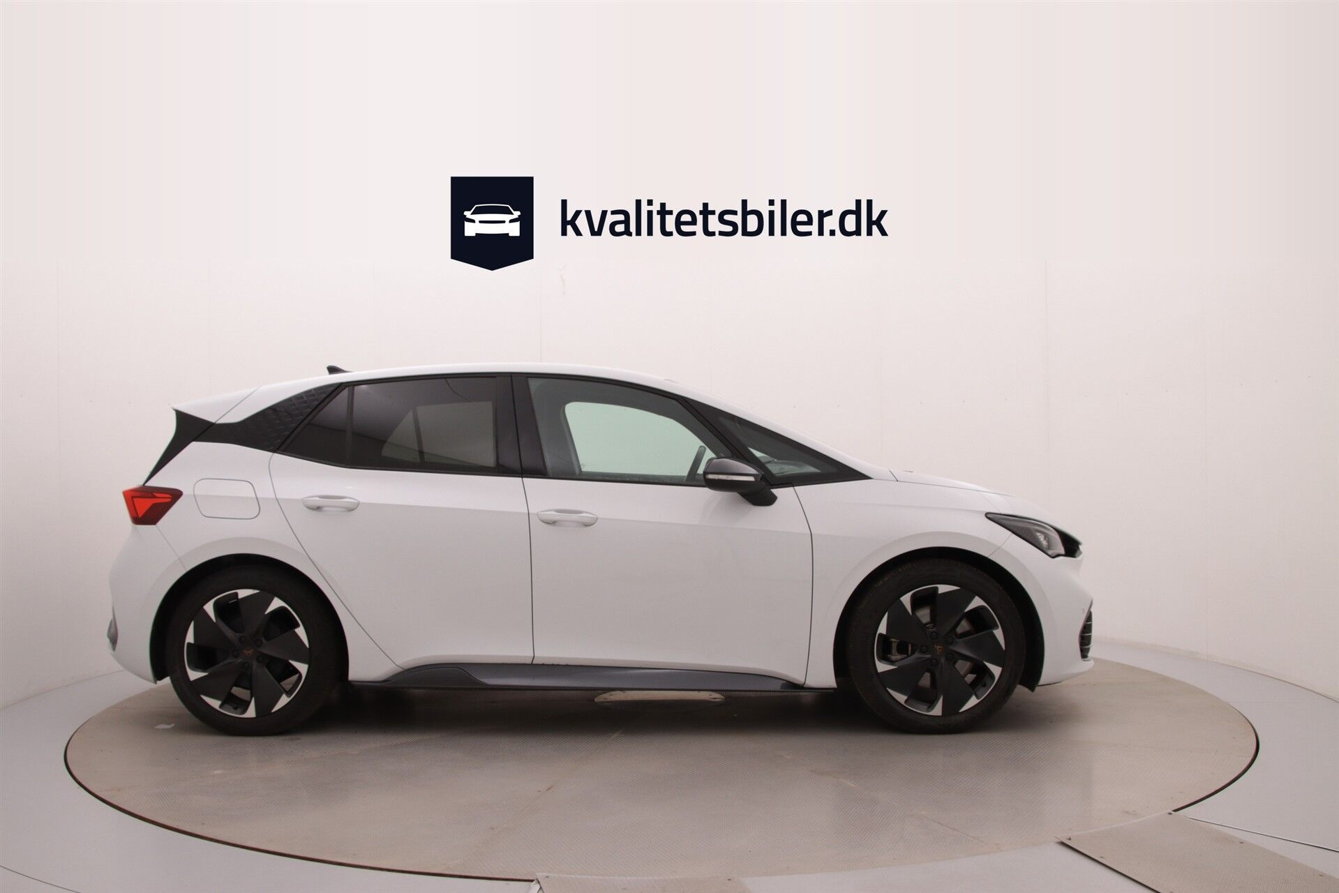 Hvid Cupra Born fra 2024