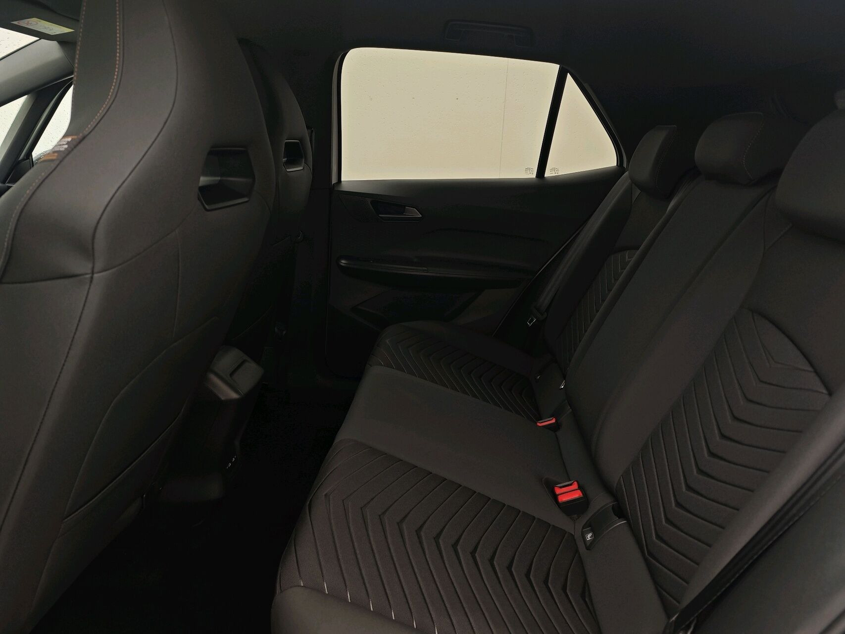 Hvid Cupra Born fra 2024