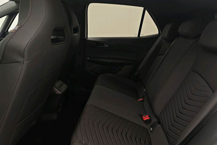 Hvid Cupra Born fra 2024