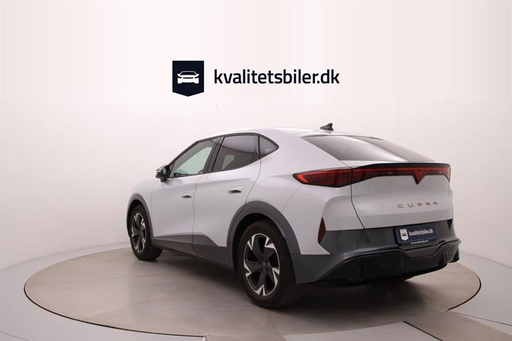 Hvid Cupra Tavascan fra 2025