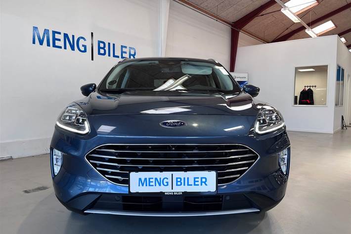 Blå Ford Kuga fra 2021