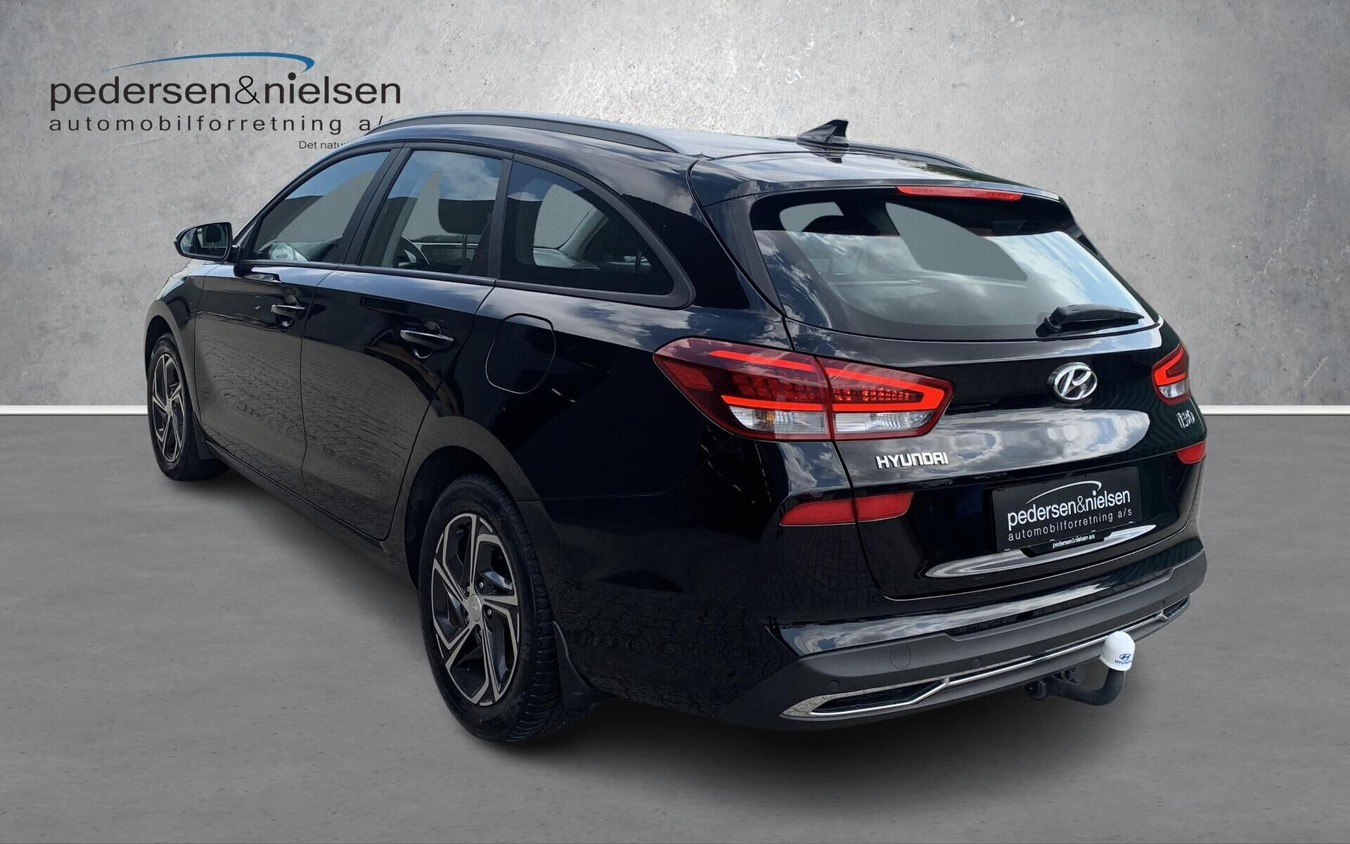Sort Hyundai i30 fra 2022