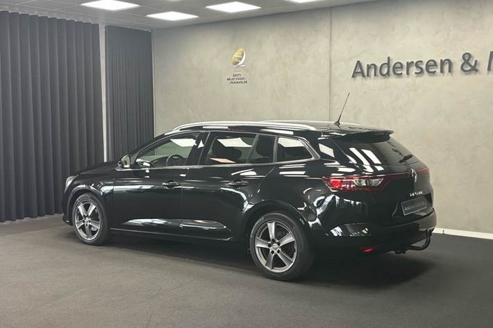 Sort Renault Mégane fra 2017