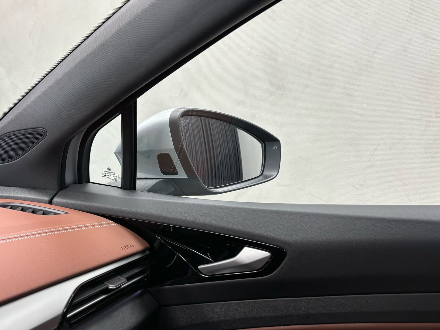 Sølv VW ID.4 fra 2021