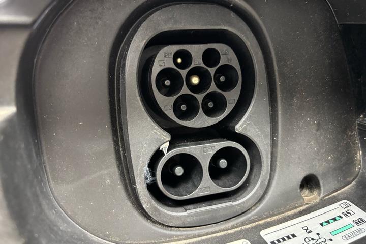 Sølv VW ID.4 fra 2021