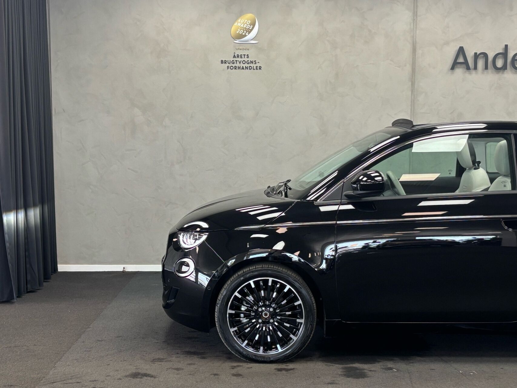 Sort Fiat 500e fra 2023
