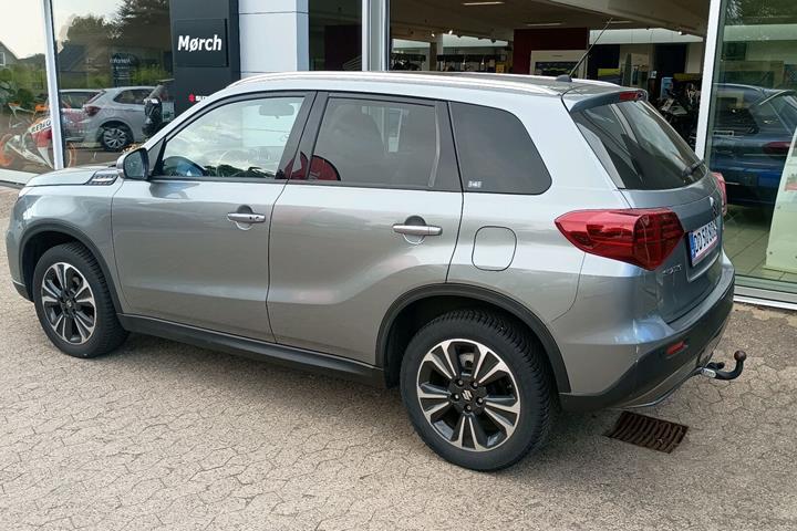 Sort Suzuki Vitara fra 2021