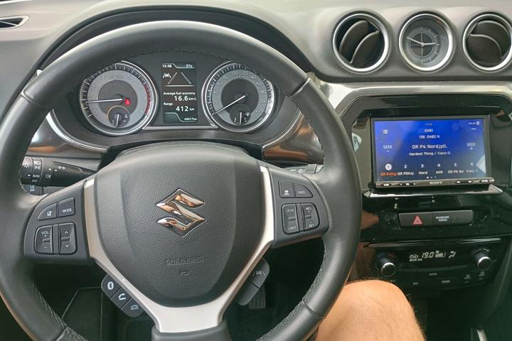 Sort Suzuki Vitara fra 2021