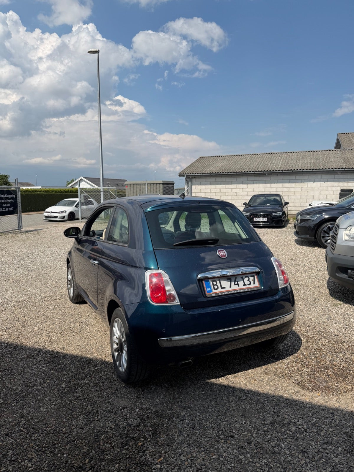 Blå Fiat 500 fra 2008