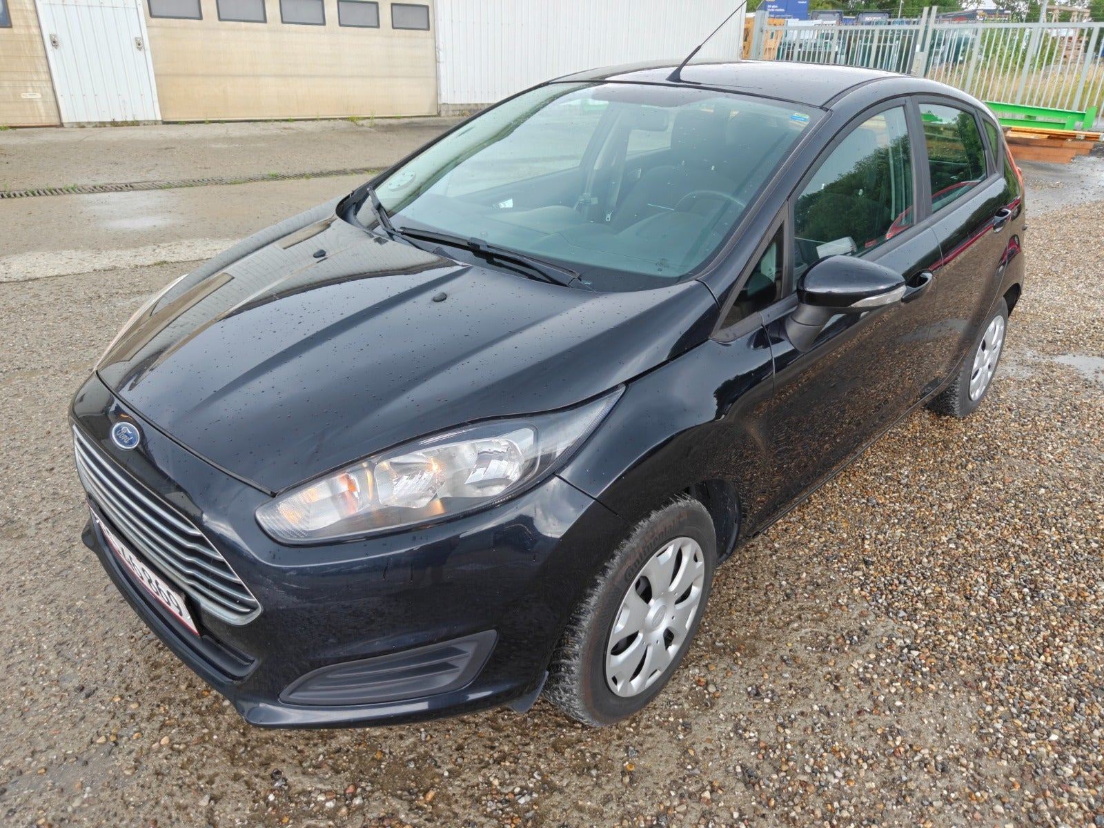 Gul Ford Fiesta fra 2014