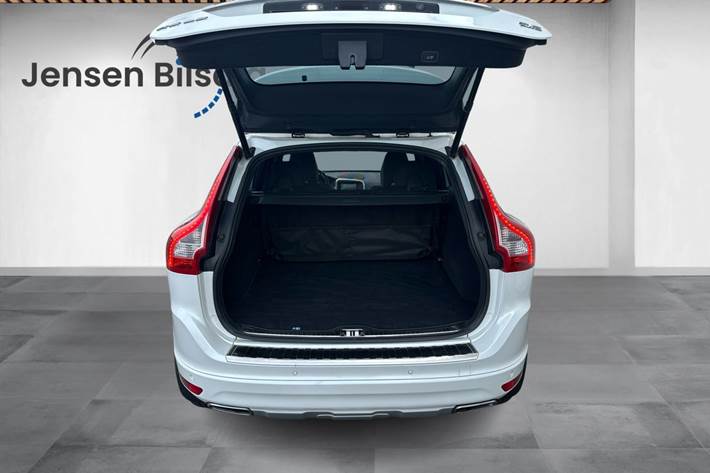 Hvid Volvo XC60 fra 2017