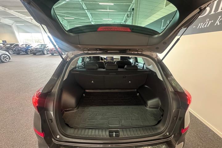 Grå Hyundai Tucson fra 2019