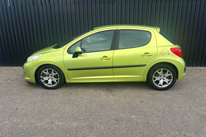 undefined Peugeot 207 fra 2007