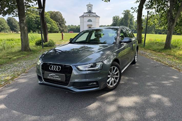 Grå Audi A4 fra 2015