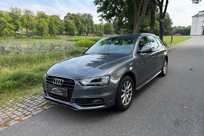 Grå Audi A4 fra 2015
