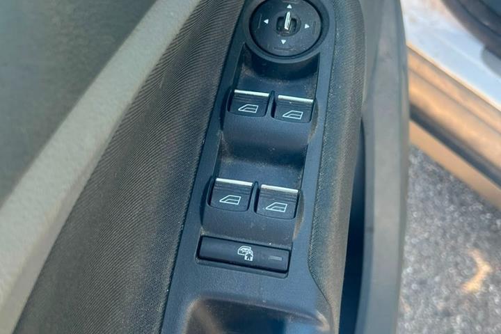undefined Ford C-MAX fra 2012