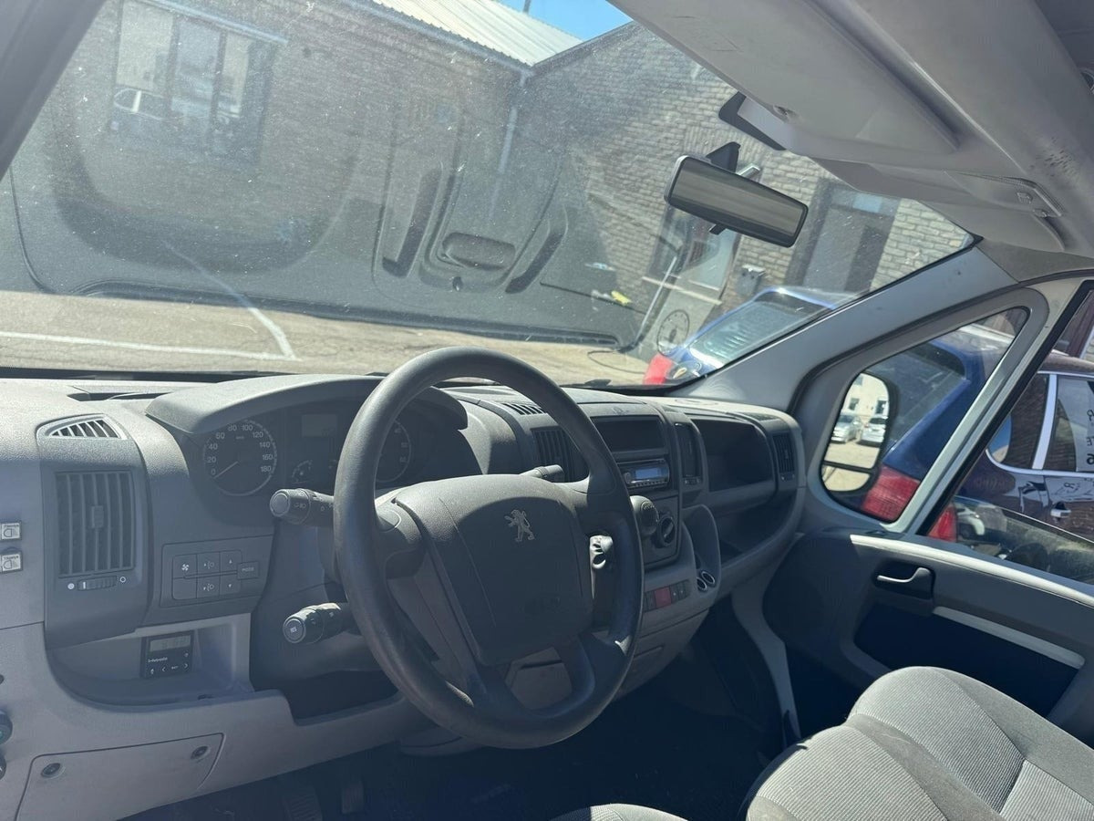 undefined Peugeot Boxer 335 fra 2008