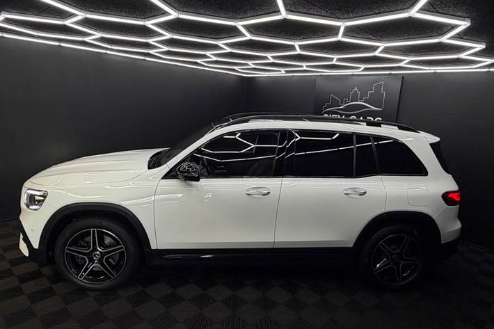Hvid Mercedes GLB250 fra 2020