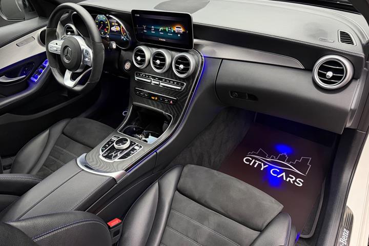 Hvid Mercedes C220 d fra 2021