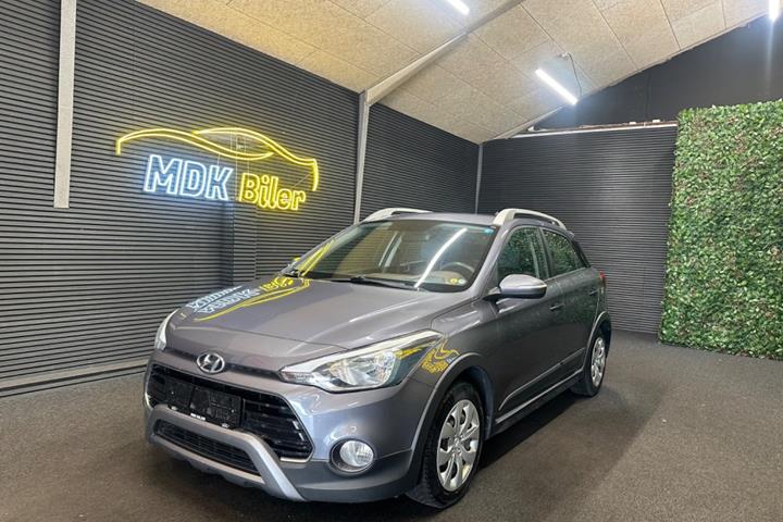 undefined Hyundai i20 Active Cross fra 2016 set udefra