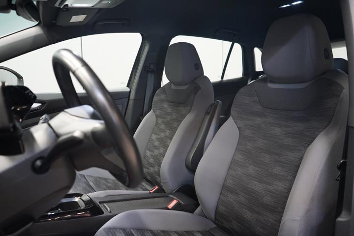 Grå VW ID.4 fra 2022