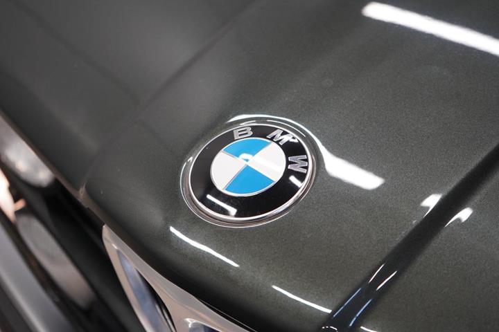 Grøn BMW 315 fra 1983