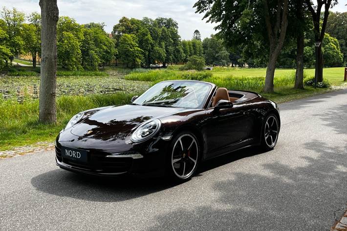 Brun Porsche 911 Carrera 4S fra 2014