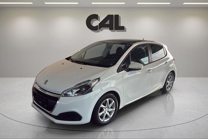 Hvid Peugeot 208 fra 2016
