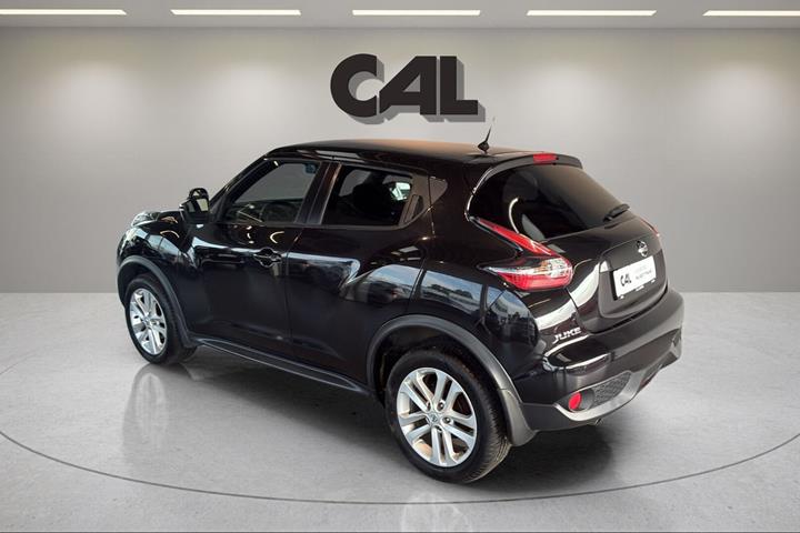 Sort Nissan Juke fra 2018