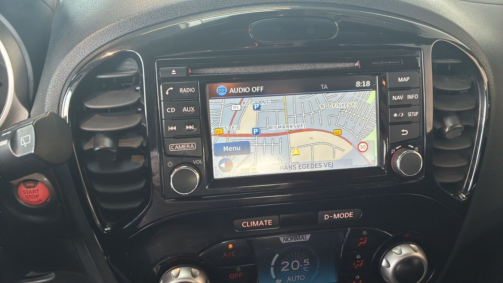 Sort Nissan Juke fra 2018