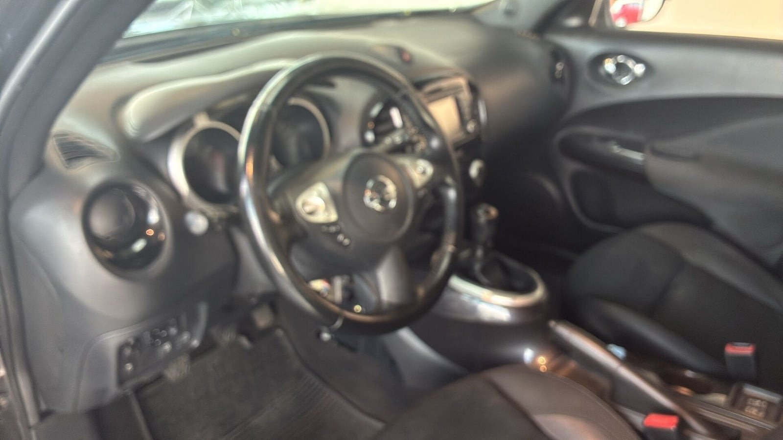 Sort Nissan Juke fra 2018