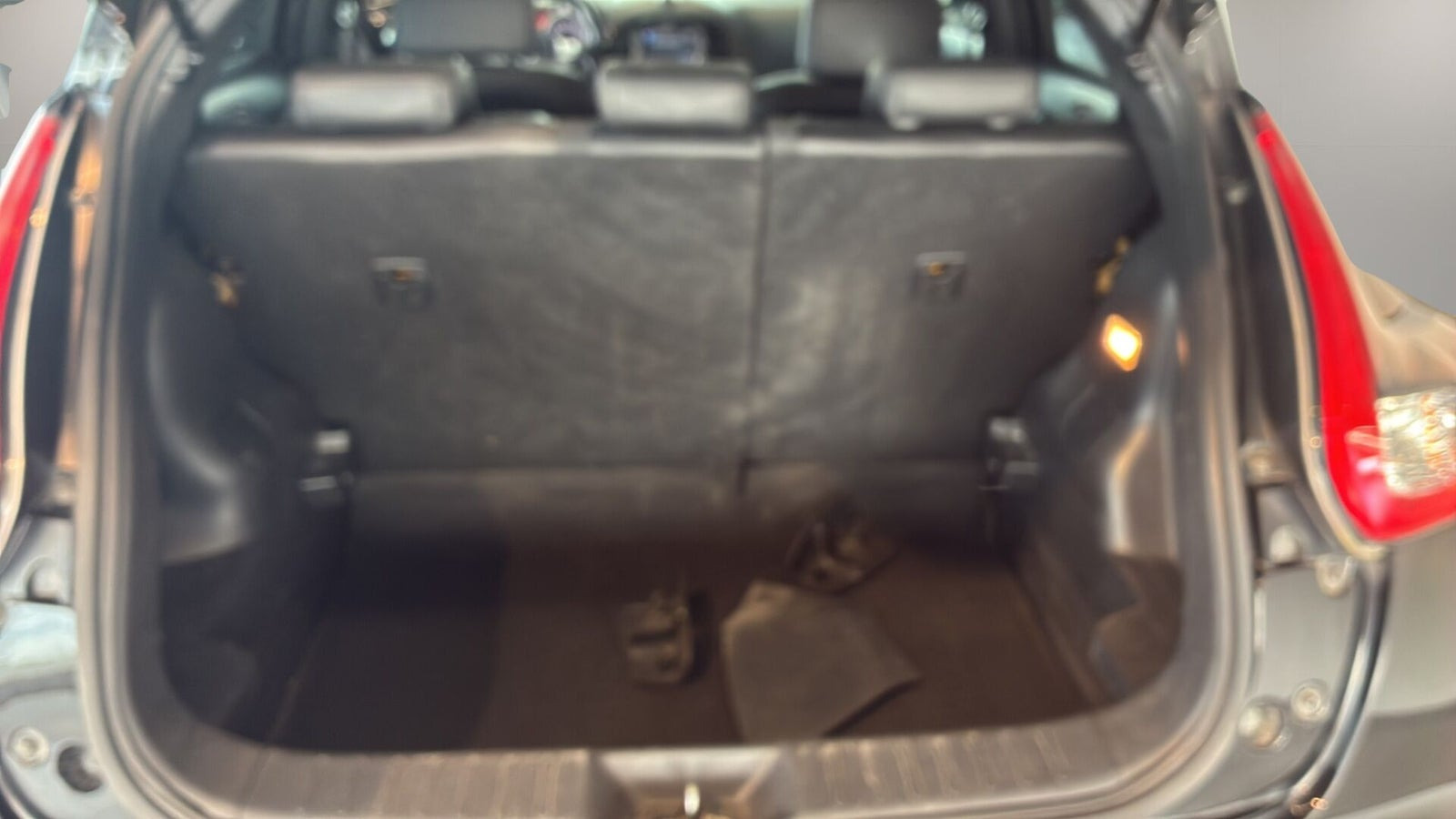 Sort Nissan Juke fra 2018