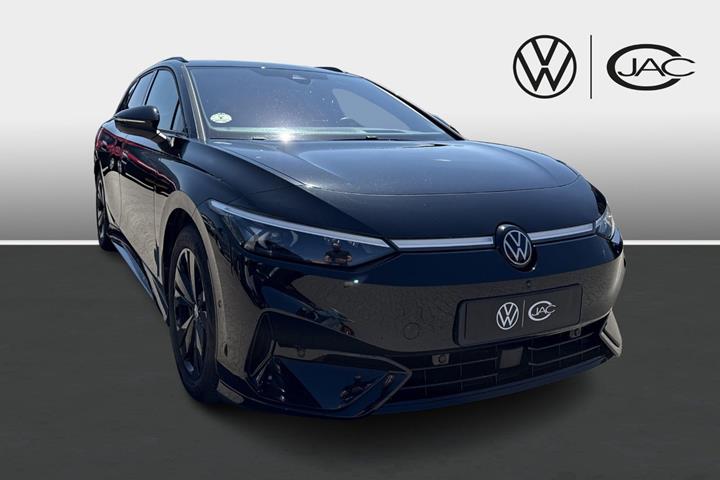 Sort VW ID.7 fra 2025 set udefra