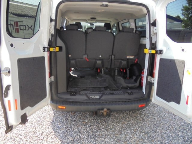 Hvid Ford Transit Custom Kombi 310 L2 fra 2018 set indefra