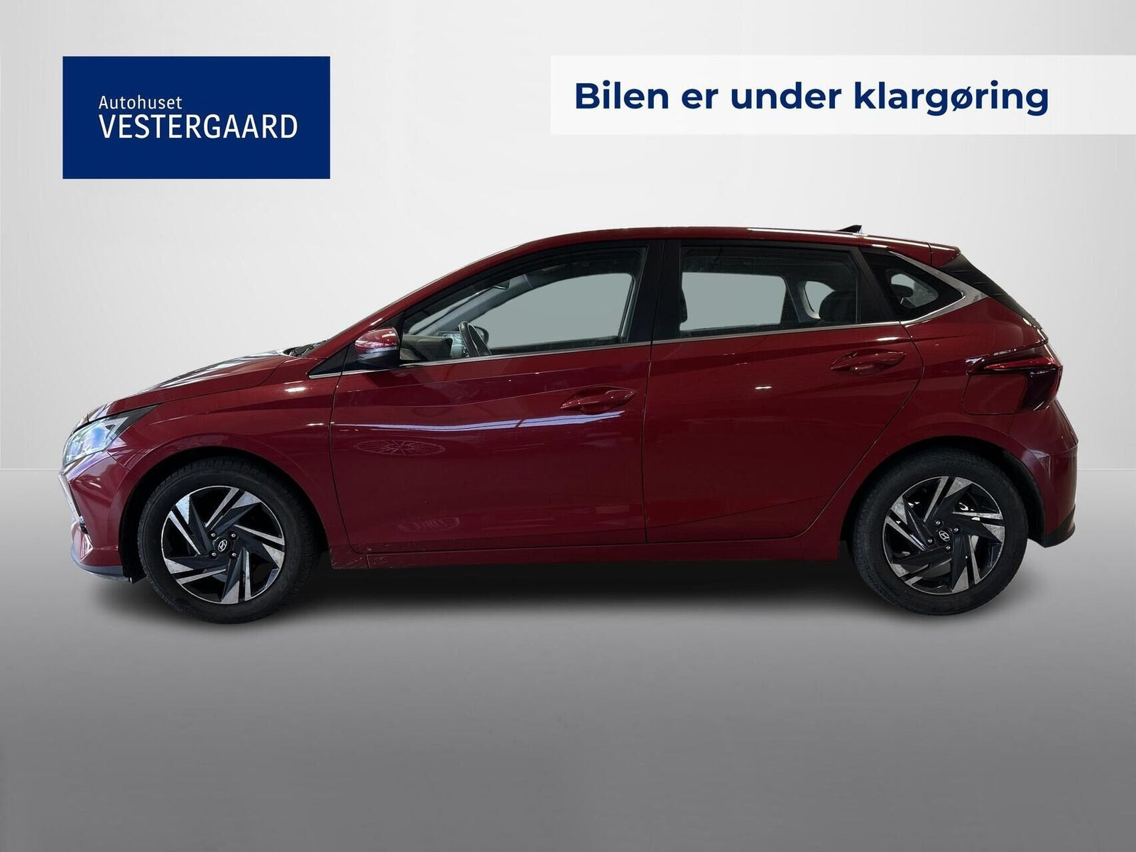 Rød Hyundai i20 fra 2022