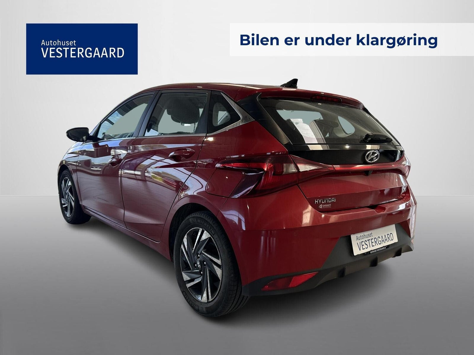Rød Hyundai i20 fra 2022