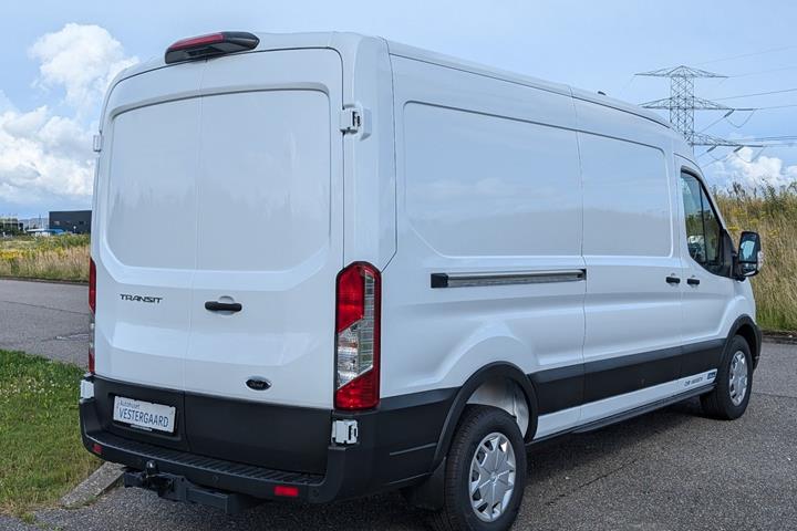 Hvid Ford Transit 350 L3 Van fra 2023