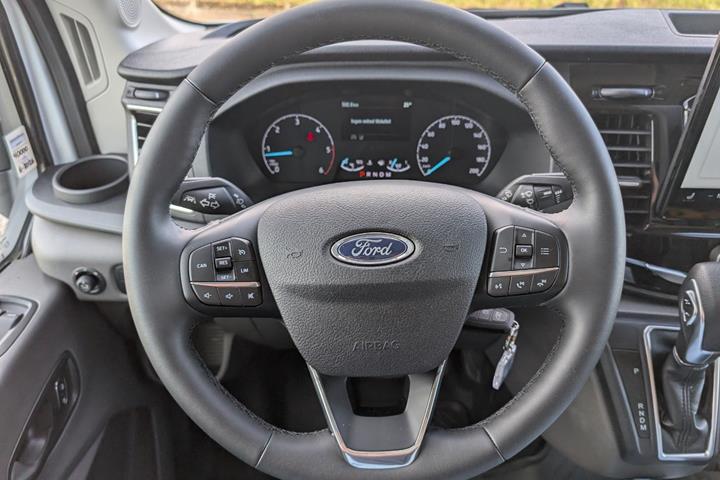 Hvid Ford Transit 350 L3 Van fra 2023