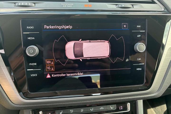 Sort VW Touran fra 2021