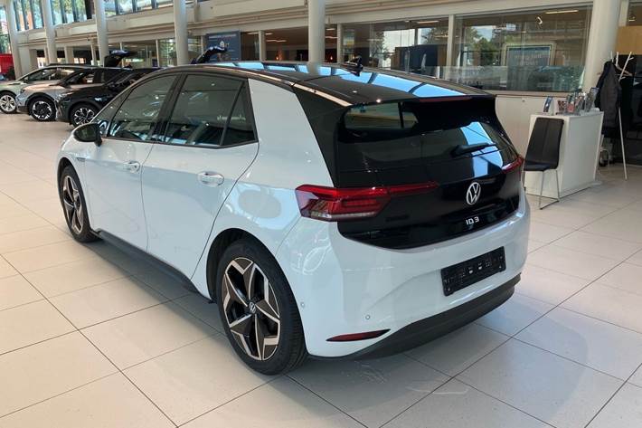 Hvid VW ID.3 fra 2023