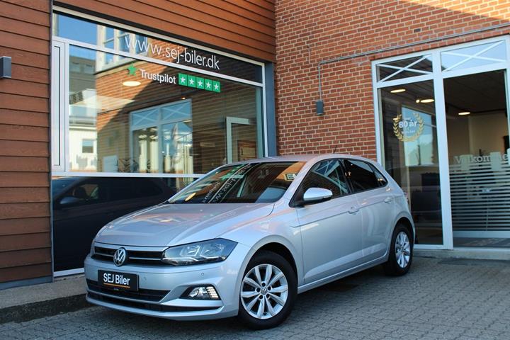 Sølv VW Polo fra 2019